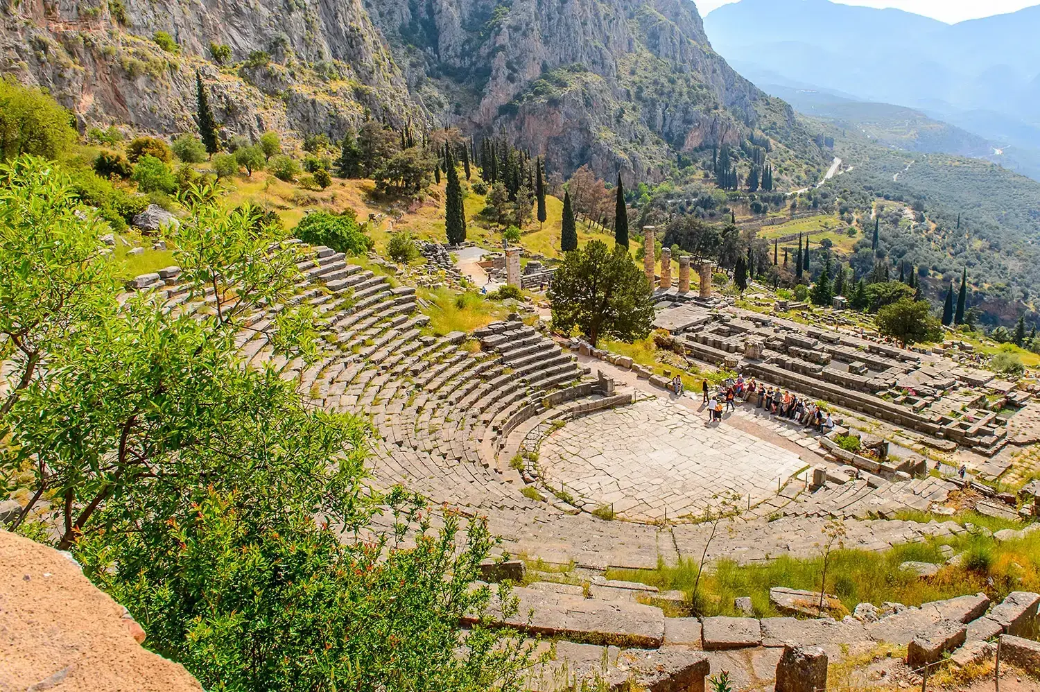 Delphi Tour